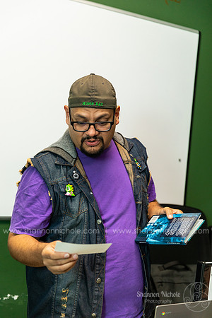 mike-girls-gaming-83